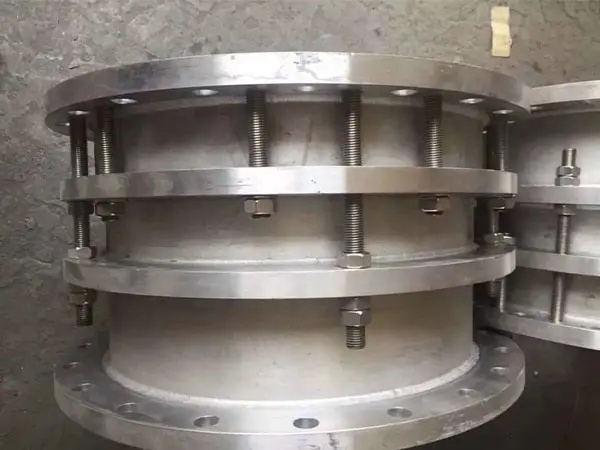 不锈钢双法兰限位伸缩接头按装流程